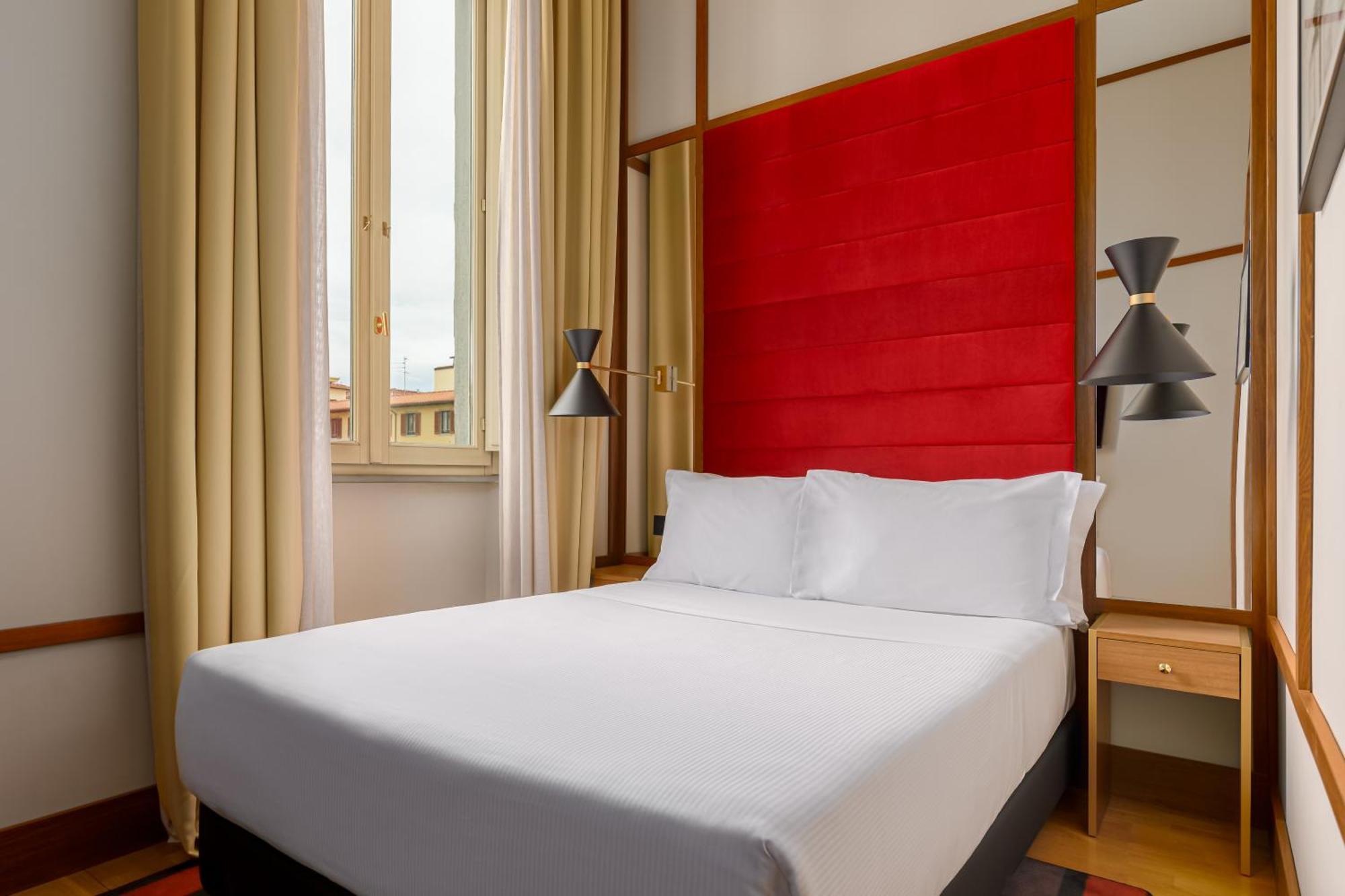 Mate Luca, 4* Florenz